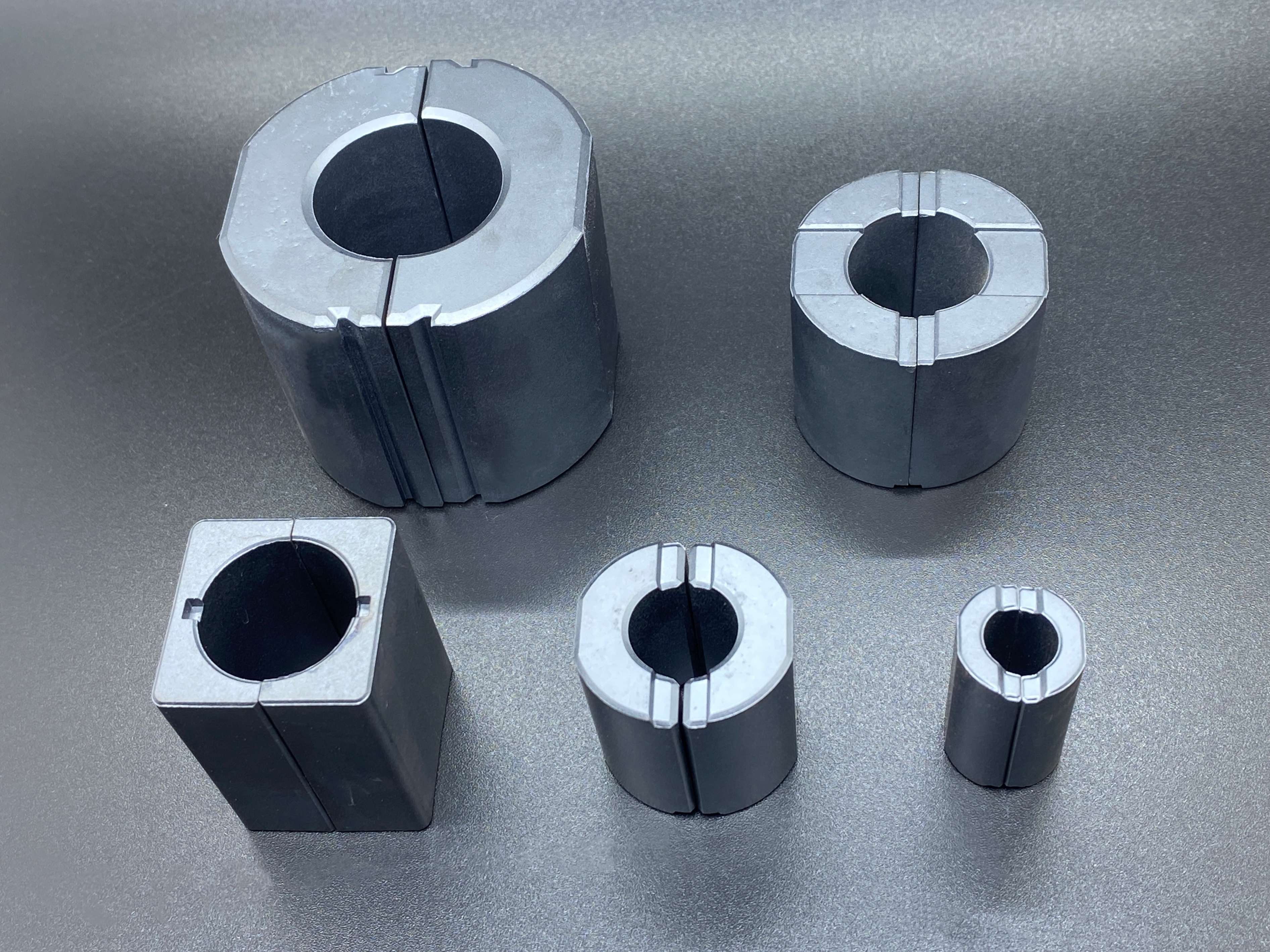 Half cutting ferrite core